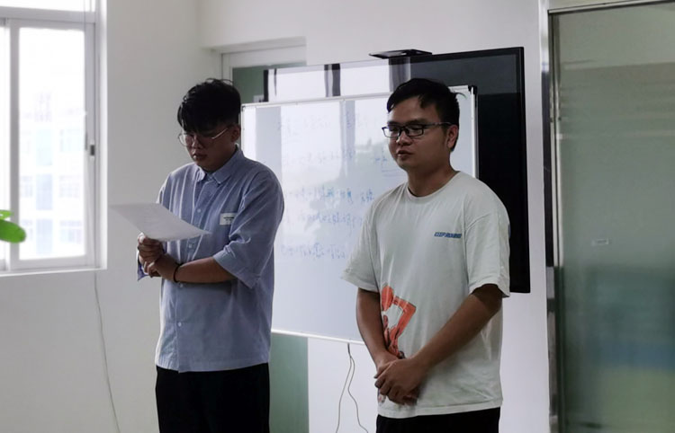 嘿嘿连载APP下载官网下载科技8月总结会如期而至